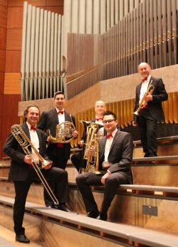 Und der Kaiser swingt!